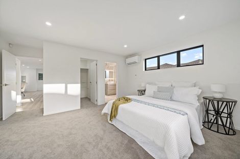 Photo of property in 11 Tawapou Close, Massey, 0614