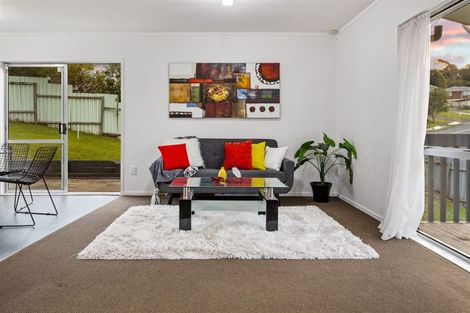 Photo of property in 24 Garton Drive, Massey, Auckland, 0614