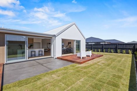 Photo of property in 52 Greig Crescent, Amberley, 7410