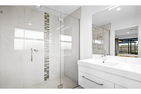 Photo of property in 32 Navy Loop, Rolleston, 7614