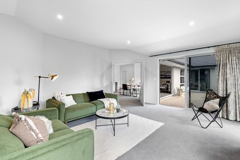 Photo of property in 15 Caledonia Drive, Mosgiel, 9024