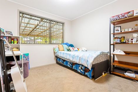 Photo of property in 154 Solar Road, Glen Eden, Auckland, 0602