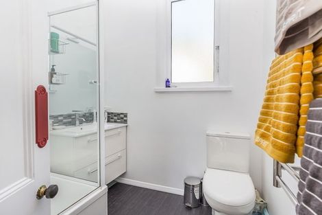 Photo of property in 36 Evans Bay Parade, Roseneath, Wellington, 6021