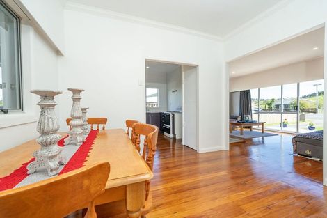 Photo of property in 60 Valley Road, Hikurangi, 0114
