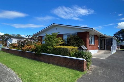 Photo of property in 19 Tupaea Place, Otumoetai, Tauranga, 3110