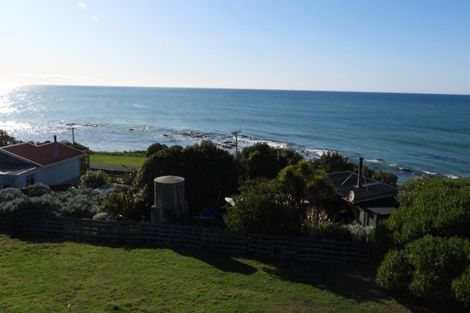 Photo of property in 25 Nasmyth Street, Kakanui, Oamaru, 9495