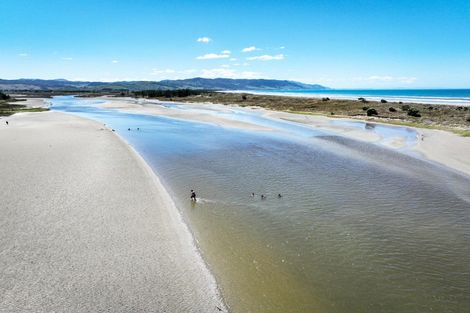 Photo of property in 177 Mahia East Coast Road, Mahia, 4198