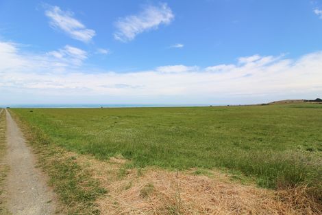 Photo of property in 726 Beach Road, Kakanui, Oamaru, 9495