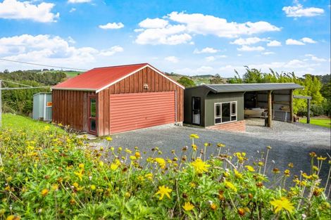 Photo of property in 15 Boler Road, Tauhoa, Warkworth, 0984