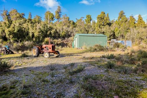 Photo of property in 172 Clifton Road, Kaiata, Greymouth, 7805