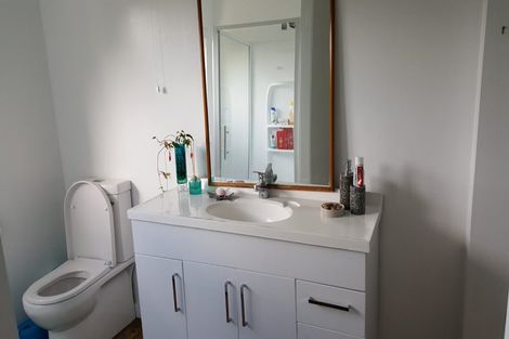 Photo of property in 37 Putnam Street, Northland, Wellington, 6012