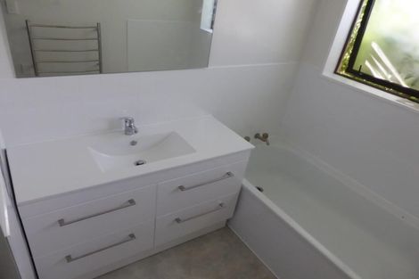 Photo of property in 1/18a Omega Place, Casebrook, Christchurch, 8051