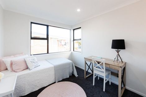 Photo of property in 37 Holdsworth Avenue, Milson, Palmerston North, 4414