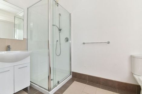 Photo of property in 114 Awaroa Road, Helensville, 0800