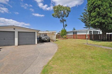 Photo of property in 22 Sunvue Road, Glen Eden, Auckland, 0602