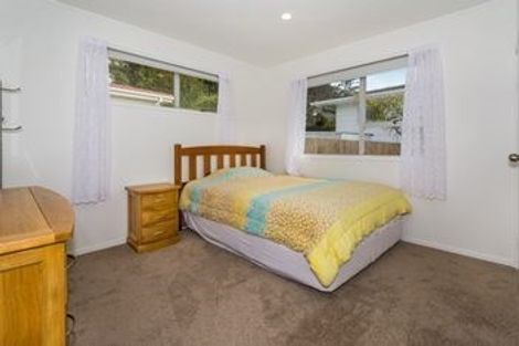 Photo of property in 46 Awaruku Road, Torbay, Auckland, 0630