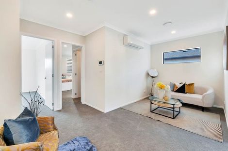 Photo of property in 15 Toanui Road, Hobsonville, Auckland, 0616