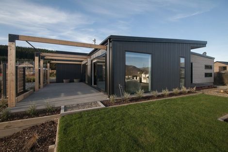 Photo of property in 11 Matipo Street, Wanaka, 9305