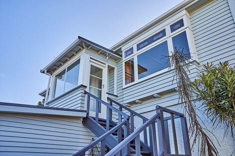 Photo of property in 10 Helen Street, Brooklyn, Wellington, 6021