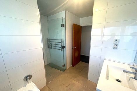 Photo of property in 11b Camden Place, Papatoetoe, Auckland, 2025