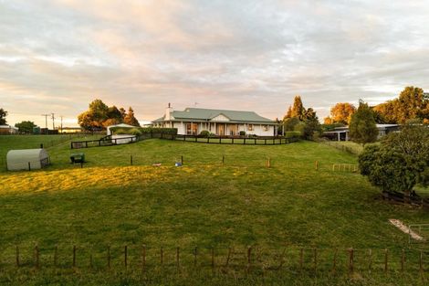Photo of property in 97 Ngaroto Road, Te Awamutu, Ohaupo, 3883