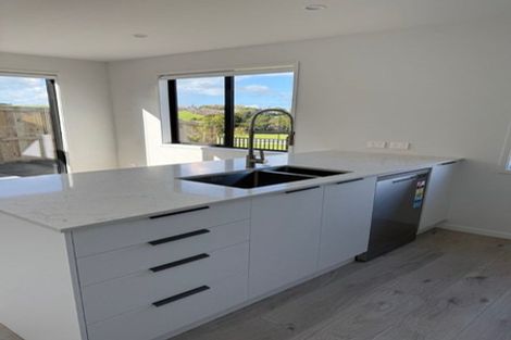 Photo of property in 28 Taiao Rise, Warkworth, 0985