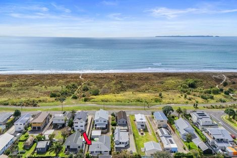 Photo of property in 822b Papamoa Beach Road, Papamoa Beach, Papamoa, 3118