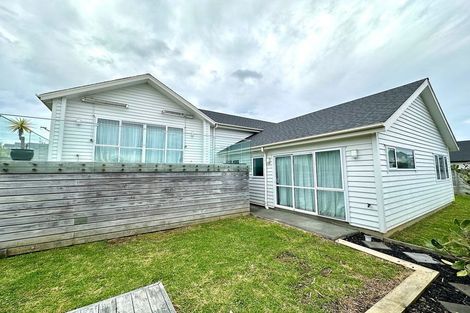 Photo of property in 9 Kaipuke Crescent, Gulf Harbour, Whangaparaoa, 0930