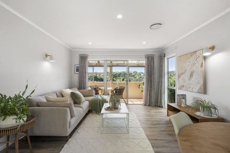 Photo of property in 11 Hague Place, Birkenhead, Auckland, 0626