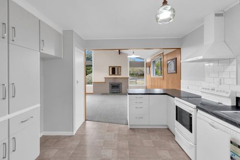 Photo of property in 38 York Road, Riversdale, 9776