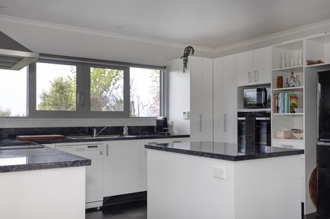 Photo of property in 22 Oakham Street, Hampden, 9410