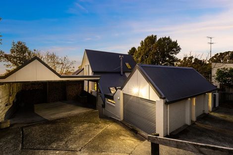 Photo of property in 57 Kahu Road, Paremata, Porirua, 5024