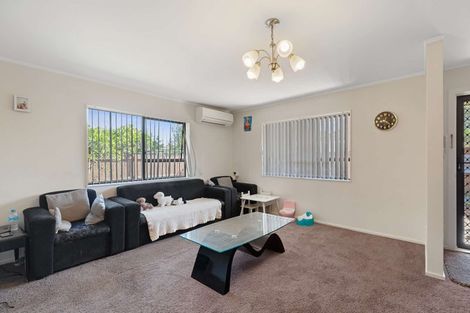 Photo of property in 3/64 Marne Road, Papakura, 2110