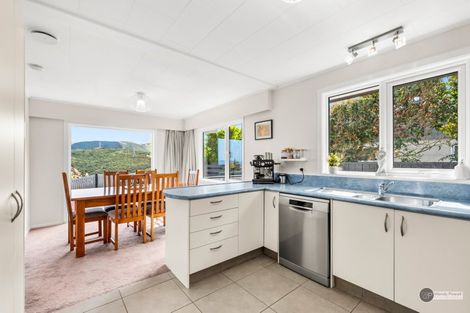 Photo of property in 5 Waiau Close, Kelson, Lower Hutt, 5010