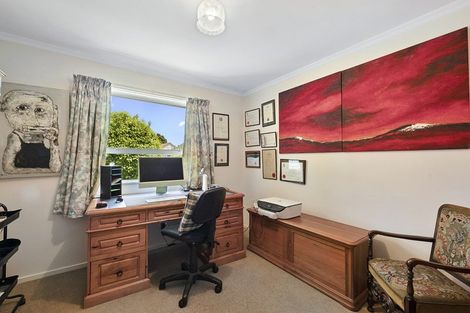 Photo of property in 1 Wrantage Street, Westown, New Plymouth, 4310