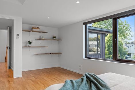 Photo of property in 143 Straven Road, Fendalton, Christchurch, 8014