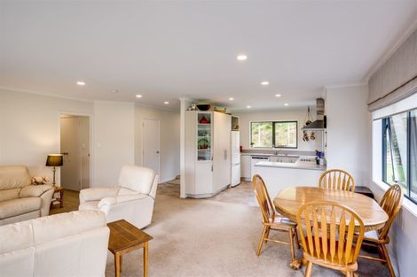 Photo of property in 94 Avery Road, Eskdale, Napier, 4182