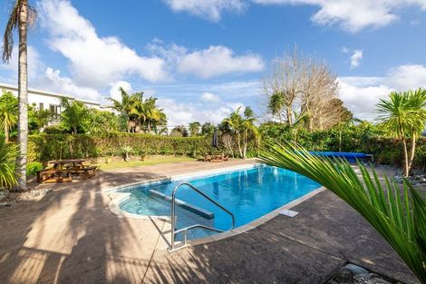 Photo of property in The Grange, 7/92 Bush Road, Albany, Auckland, 0632