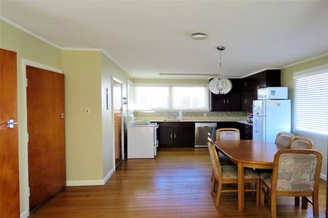 Photo of property in 50 Brougham Street, Westport, 7825