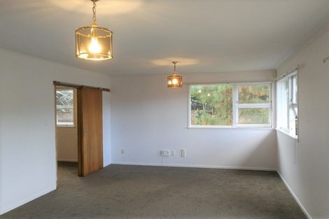 Photo of property in 2 Sylvan Park Avenue, Milford, Auckland, 0620