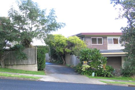 Photo of property in 2/21 Clovelly Road, Bucklands Beach, Auckland, 2012