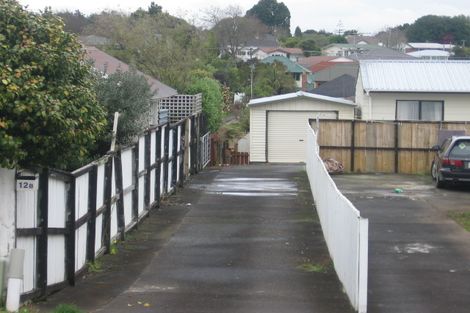 Photo of property in 2/12 Nelson Street, Papakura, 2110