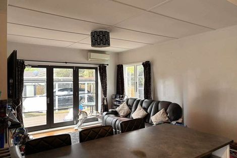 Photo of property in 1/27 Athlone Crescent, Avalon, Lower Hutt, 5011