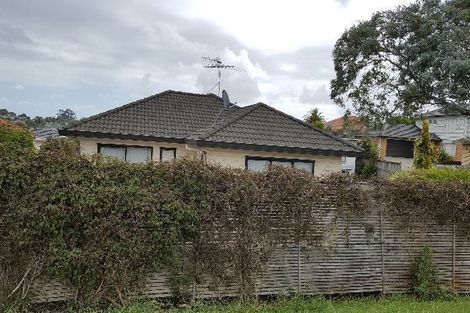 Photo of property in 80 Sunset Road, Unsworth Heights, Auckland, 0632