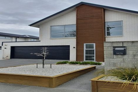 Photo of property in 142a Holly Road, St Albans, Christchurch, 8014