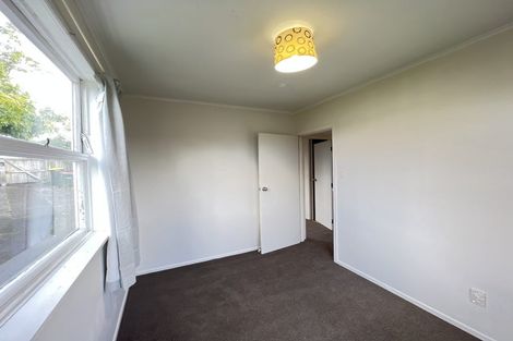 Photo of property in 25 Marewa Street, Te Atatu South, Auckland, 0610
