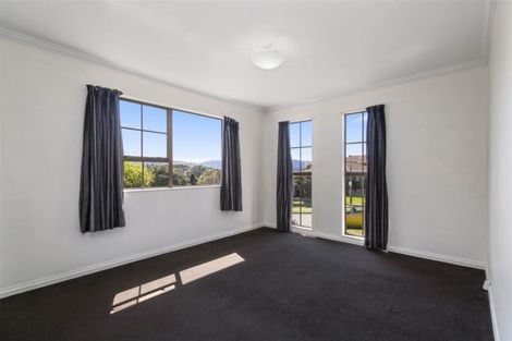 Photo of property in 10 Longitude Place, Whitby, Porirua, 5024