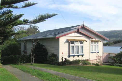 Photo of property in 18 Arawhata Street, Ranui, Porirua, 5024