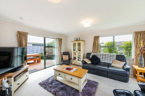 Photo of property in 21 Tudor Grove, Feilding, 4702