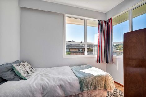 Photo of property in 2 Thames Street, Welbourn, New Plymouth, 4310
